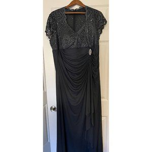 Formal Prom Dress Purple with Lace Top and Lined  B&A 22W Cap Sleeves Gathered